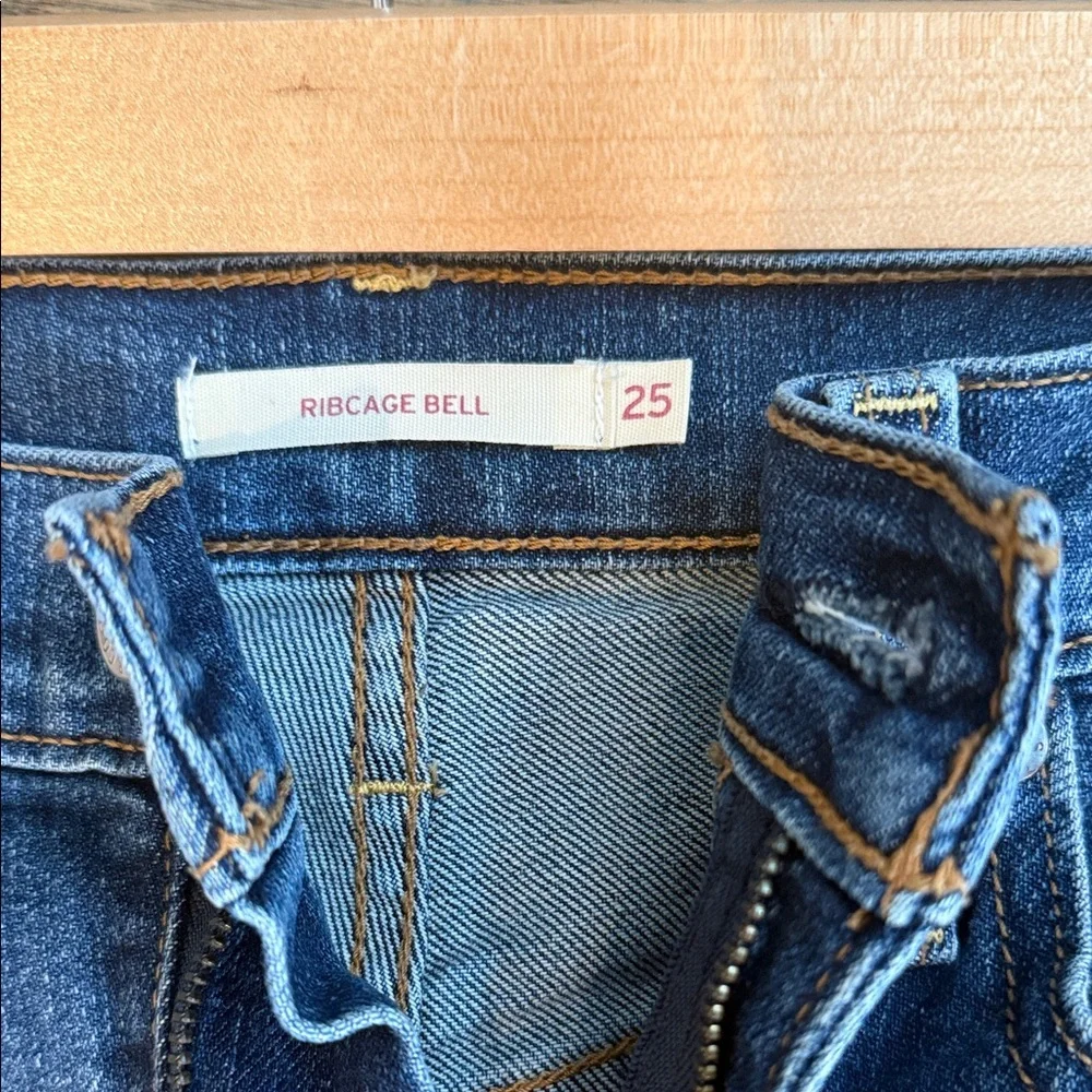 Stylish Indigo Wide Leg Jeans for Women - Picture 2 of 3